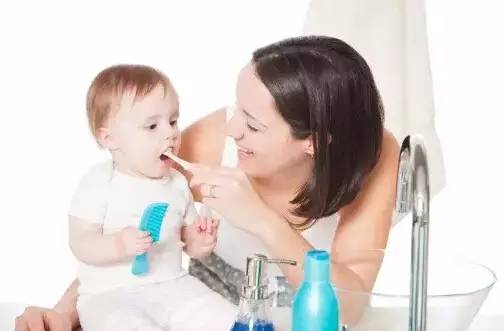 宝宝不爱刷牙怎么办