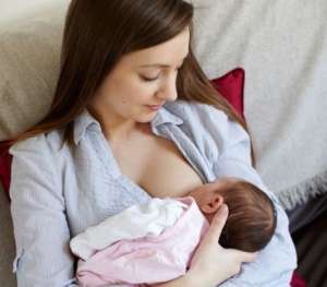 经验分享 3个月宝宝母乳胸喂及在美国预约breastfeeding Clinic 美国妈妈网