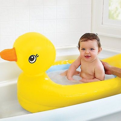 宝宝第一次洗澡