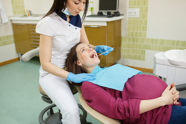 孕妇牙龈出血、牙齿松动怎么办？