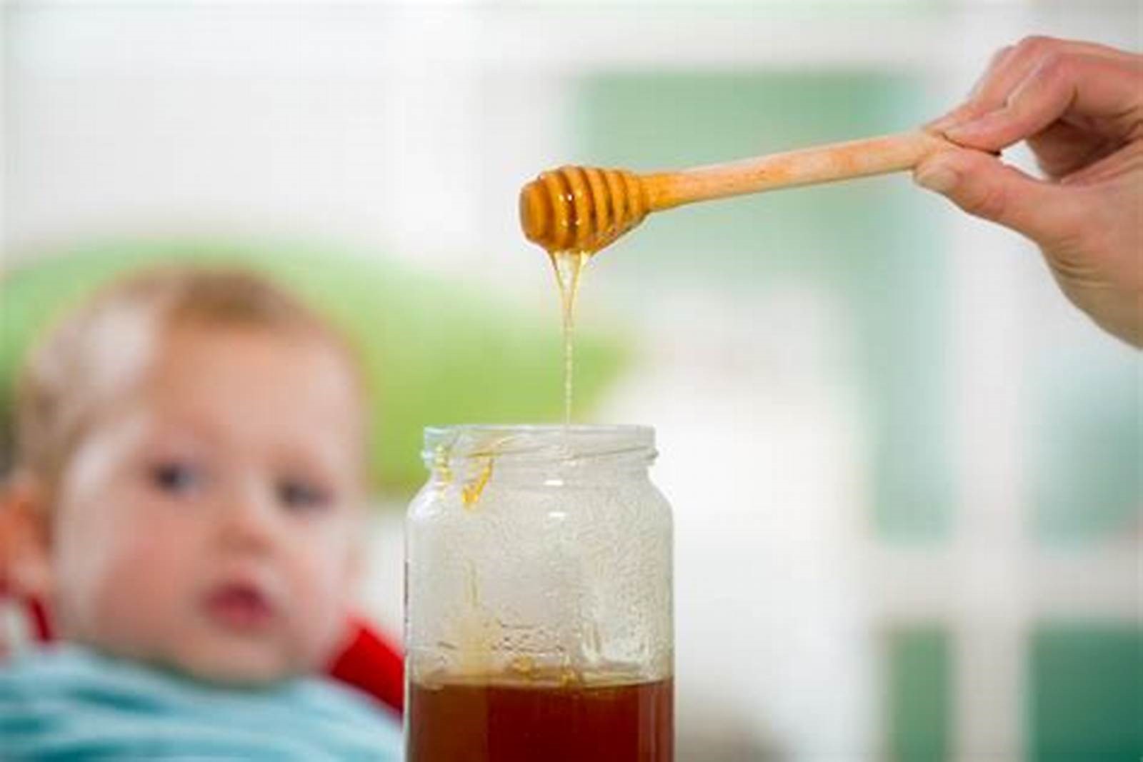 一岁以内的宝宝到底能不能吃蜂蜜