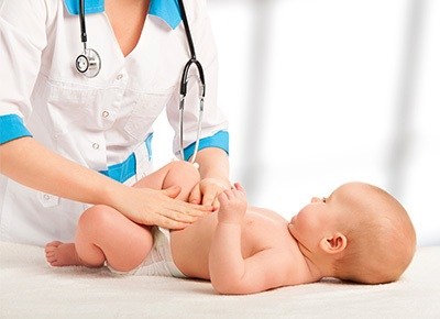 宝宝出现哪些情况需要联系儿医