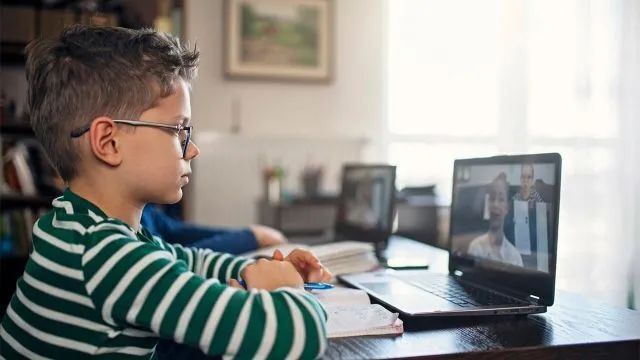 美国幼儿园小学复课 美国幼儿园小学复课