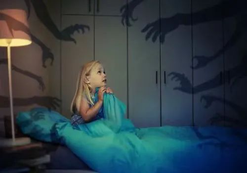 宝宝汗多怎么回事?是缺钙吗?还有什么原因?什么情况需要看医生? 宝宝汗多怎么回事?是缺钙吗?还有什么原因?什么情况需要看医生?
