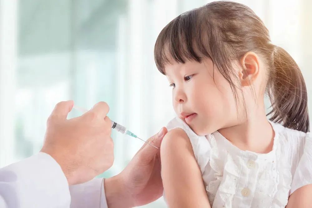 孩子每年该接种哪些疫苗?还傻傻搞不清楚?儿童疫苗接种时间表来啦! 孩子每年该接种哪些疫苗?还傻傻搞不清楚?儿童疫苗接种时间表来啦!