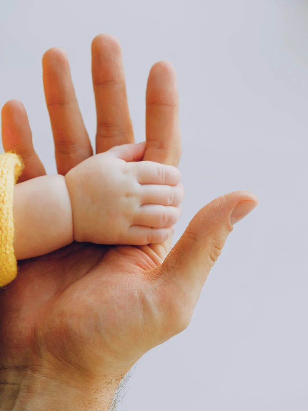 黄疸到底可不可怕，我们应该怎样保护宝宝不受它的侵害？