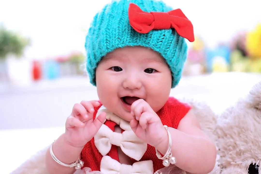 为什么孩子总是情绪“难绷”?情绪管理这门功课,你给孩子上了吗? 为什么孩子总是情绪“难绷”?情绪管理这门功课,你给孩子上了吗?