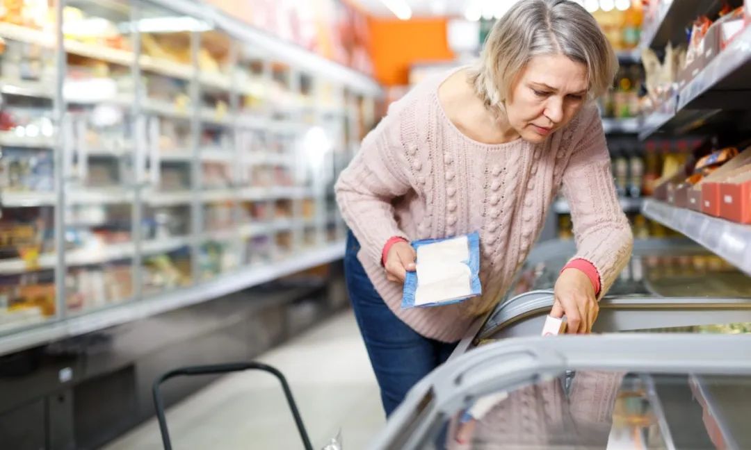 美国食品价格三月首降，你感受到了吗？来看看都有哪些菜降价了？