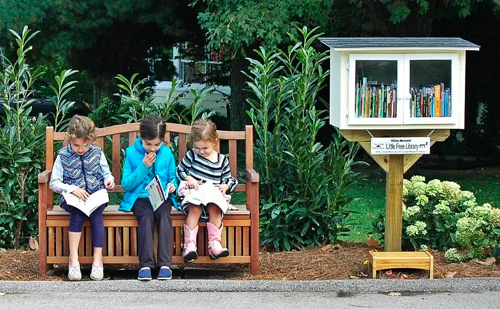 你想做“Little Free Library”的主人吗？赶紧带娃动手做一个吧！详细步骤都告诉你啦！