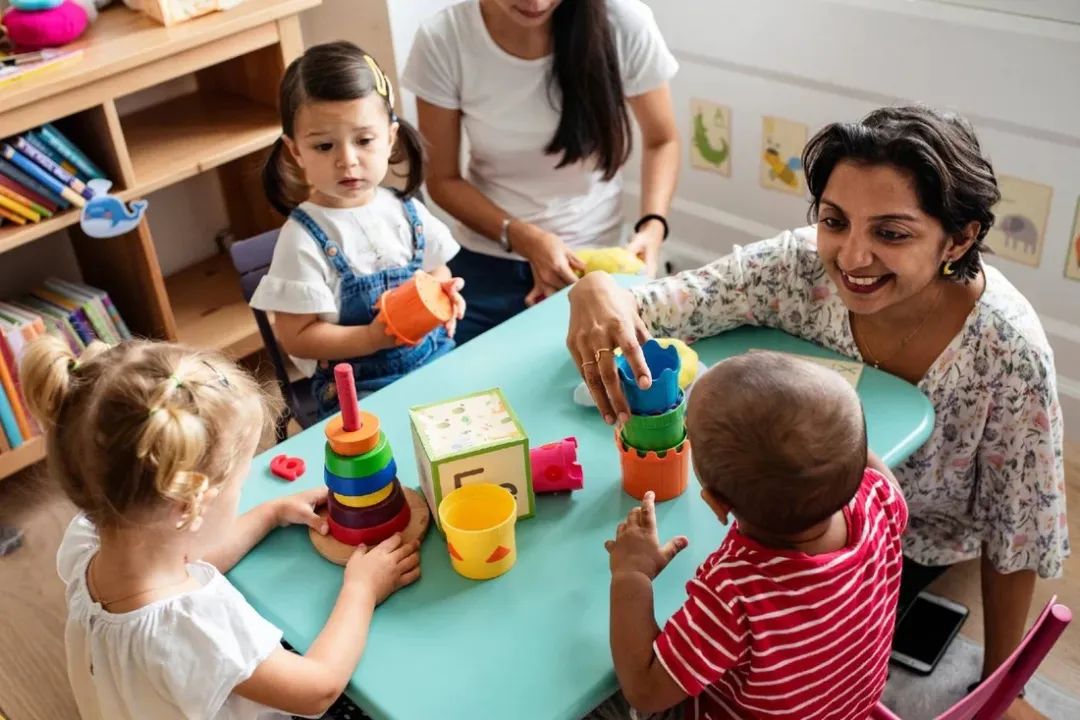 在美国如何选择Child Care?这里有一份全面的指南请收好! 在美国如何选择Child Care?这里有一份全面的指南请收好!