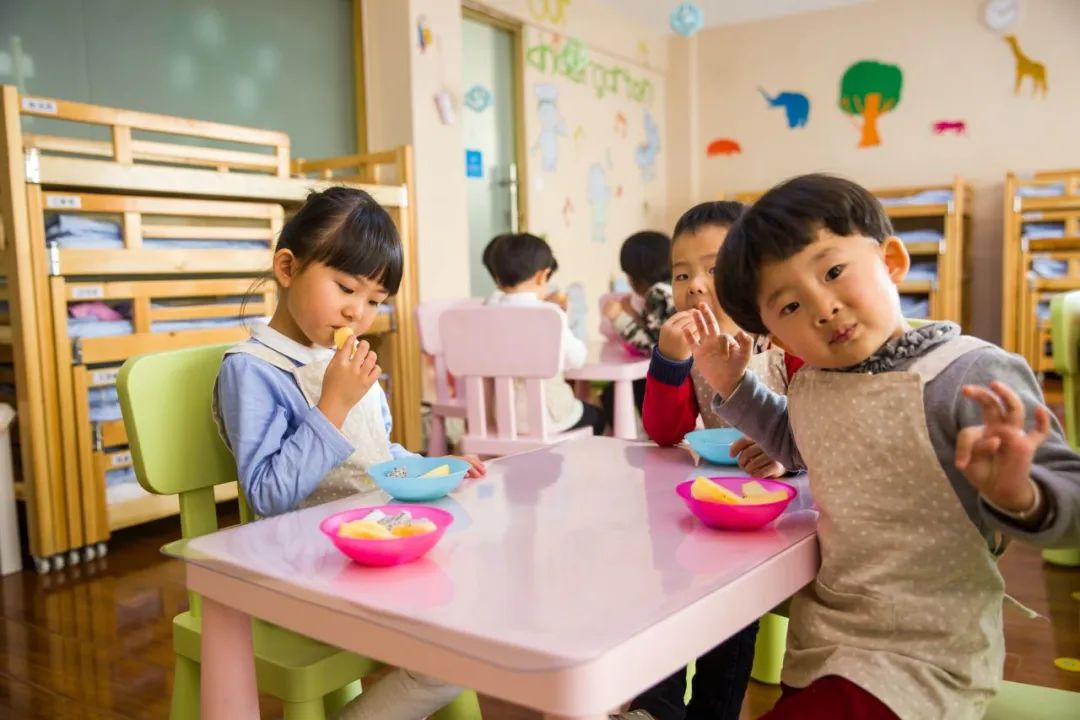 在美国如何选择Child Care?这里有一份全面的指南请收好! 在美国如何选择Child Care?这里有一份全面的指南请收好!