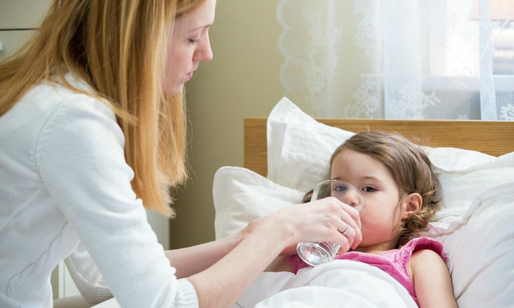 在美国孩子发烧的情况有很多种，什么时候只需正常休息，什么时候需要及时就医？
