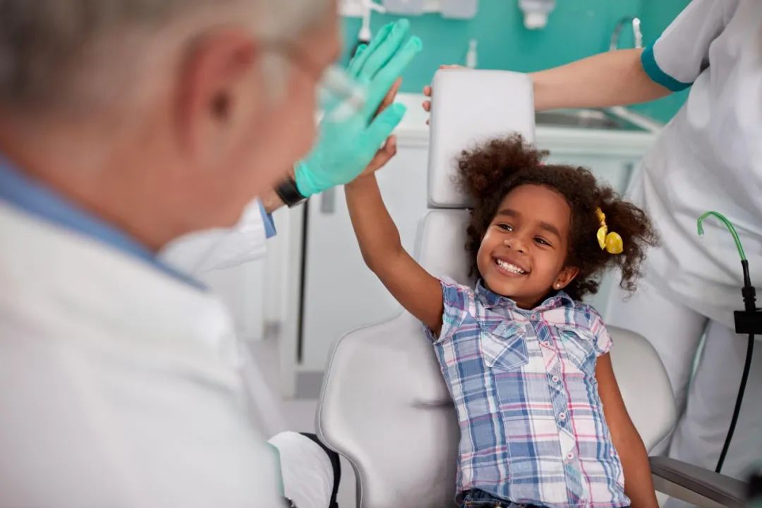孩子治疗牙齿时会用到的笑气（laughing gas）是什么？对孩子有什么副作用?