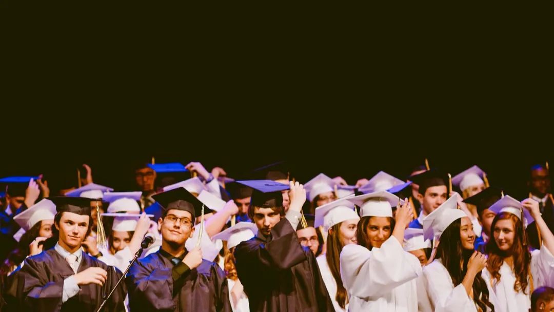 在美国读大学的学费需要多少?远不止一个数字那么简单! 在美国读大学的学费需要多少?远不止一个数字那么简单!